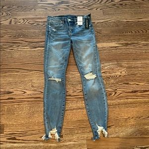 NWT Blank NYC women’s jeans Size 24 The Bond style